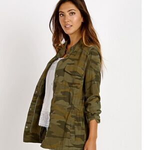 Splendid Green Camo Cargo Lightweight Jacket Medium